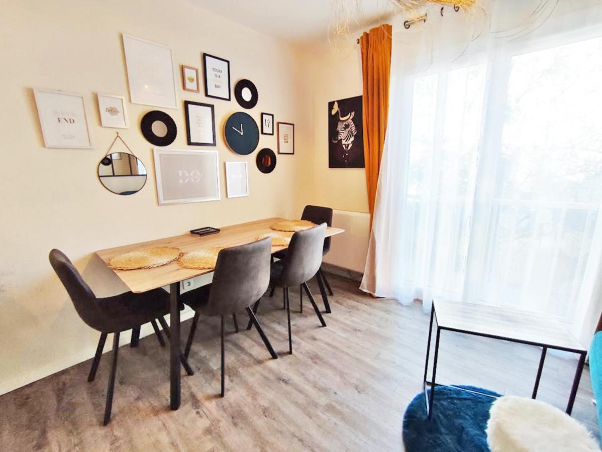 L'Escampette, Duplex T3, Centre Luchon, Wifi, Casier A Skis, 4 Personnes Bagnères-de-Luchon 외부 사진